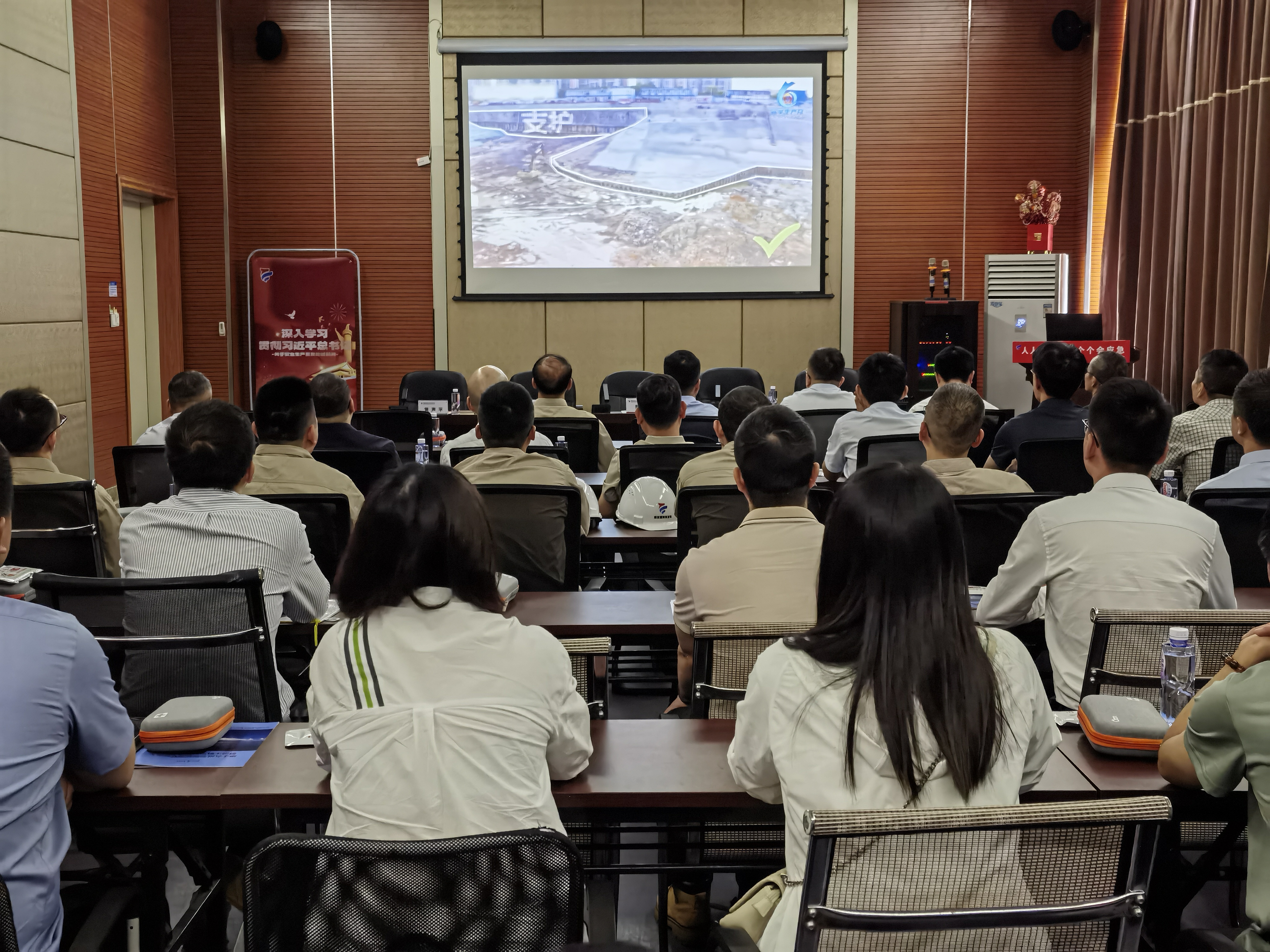 中閩能源啟動(dòng)2025年“安全生產(chǎn)月”活動(dòng)  筑牢安全防線(xiàn)，護(hù)航綠色發(fā)展